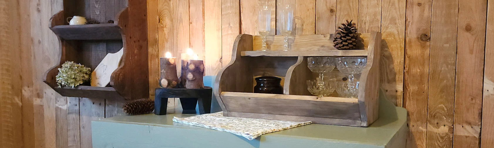 Sfeervolle houten landelijke gruttersbakken van Ruralia's Living